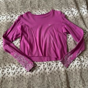 Vintage Nike Women's Purple Long Sleeve Crop Top